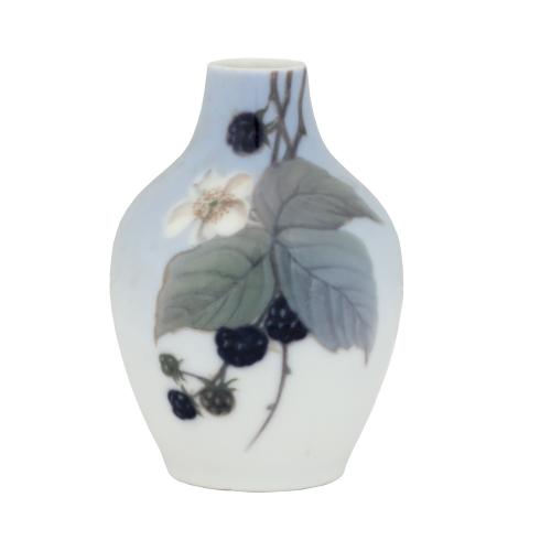  'Vase “Blackberry”'